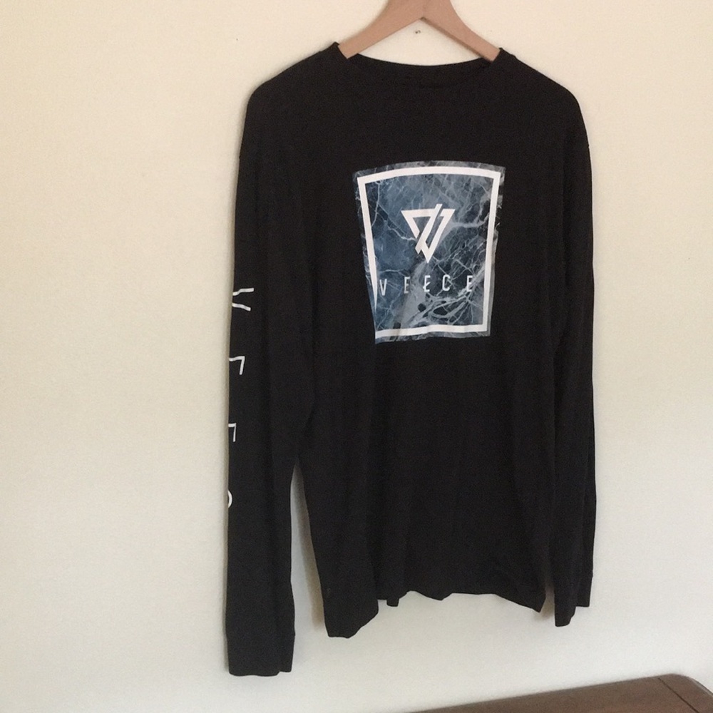 Veece long sleeve